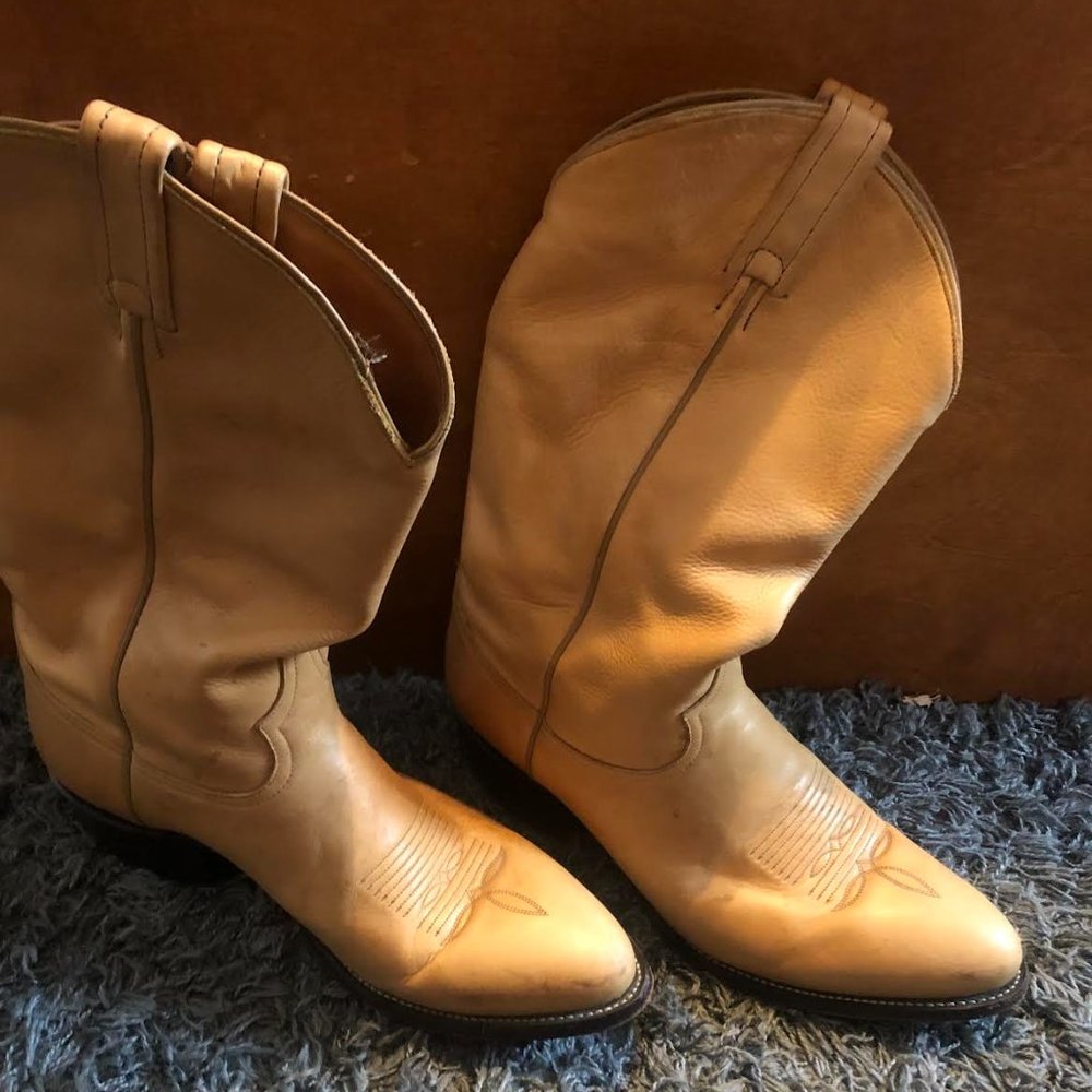 Tony Lama Cream Leather Cowboy Boots